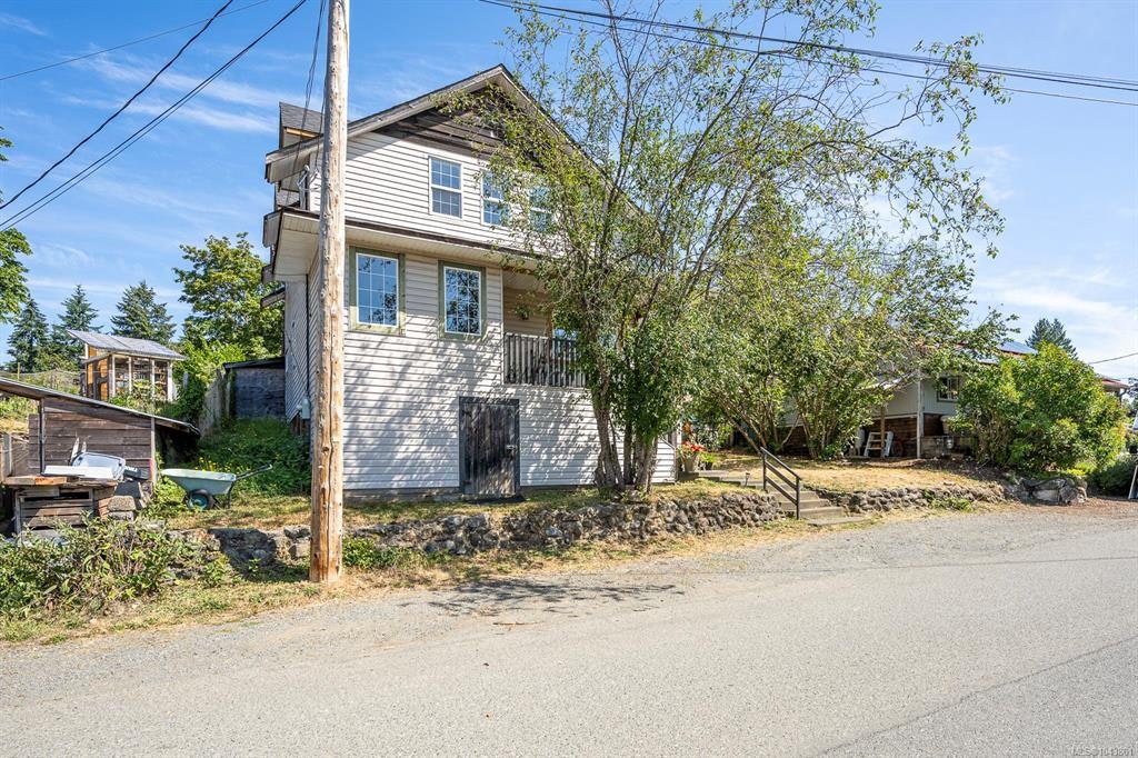 2612 Dunsmuir Avenue, Cumberland, BC, V0R 1S0 - 42