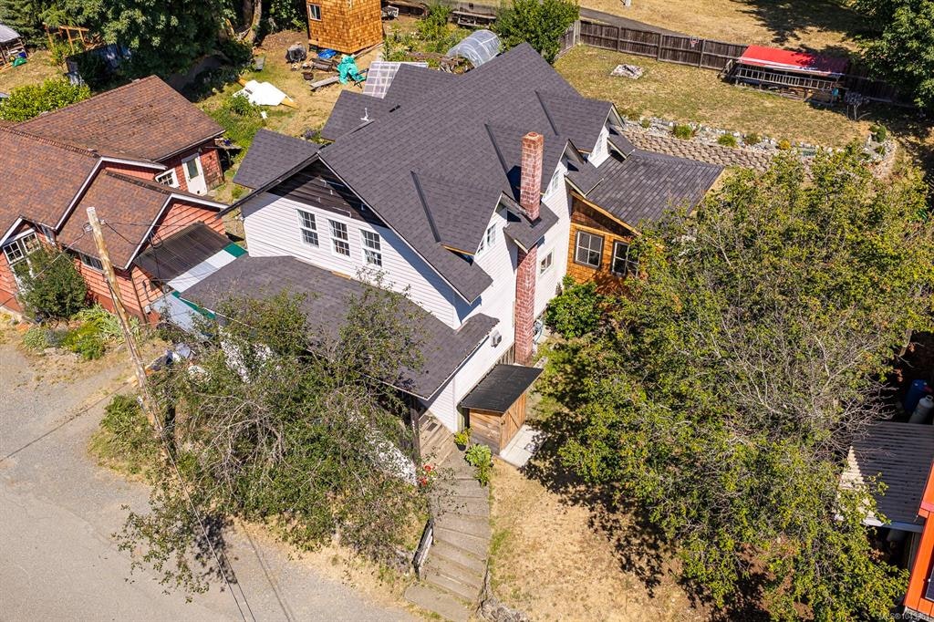2612 Dunsmuir Avenue, Cumberland, BC, V0R 1S0 - 66