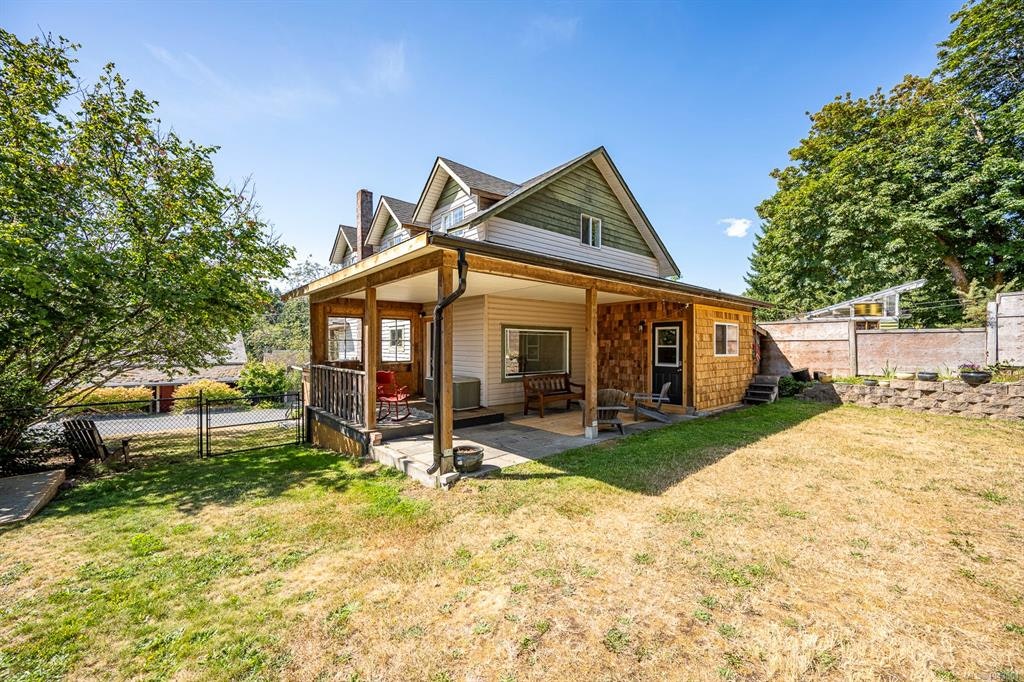 2612 Dunsmuir Avenue, Cumberland, BC, V0R 1S0 - 43