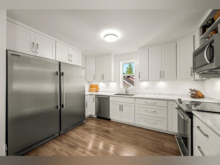 2612 Dunsmuir Avenue, Cumberland, BC, V0R 1S0 - 6