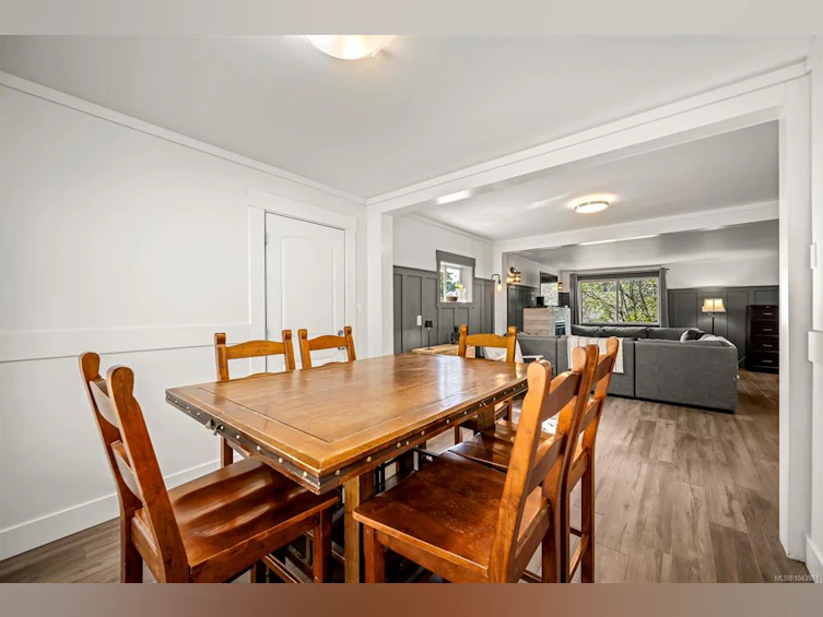 2612 Dunsmuir Avenue, Cumberland, BC, V0R 1S0 - 21