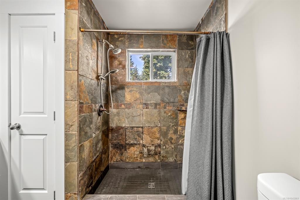 2612 Dunsmuir Avenue, Cumberland, BC, V0R 1S0 - 18