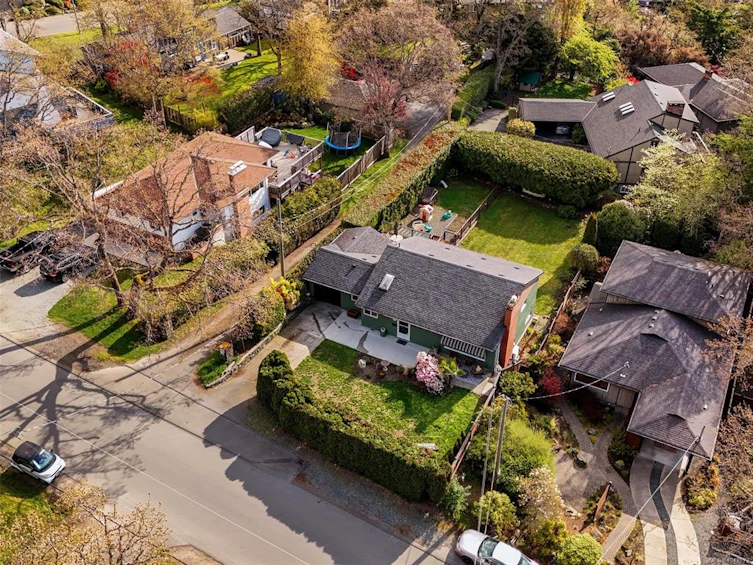 3615 Doncaster Drive, Saanich, BC, V8P 3W5 - 34
