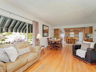3615 Doncaster Drive - 3