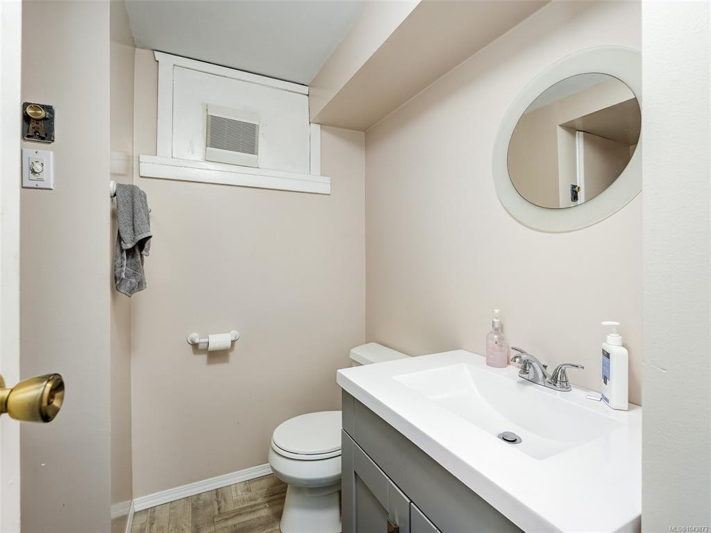 3615 Doncaster Drive, Saanich, BC, V8P 3W5 - 18