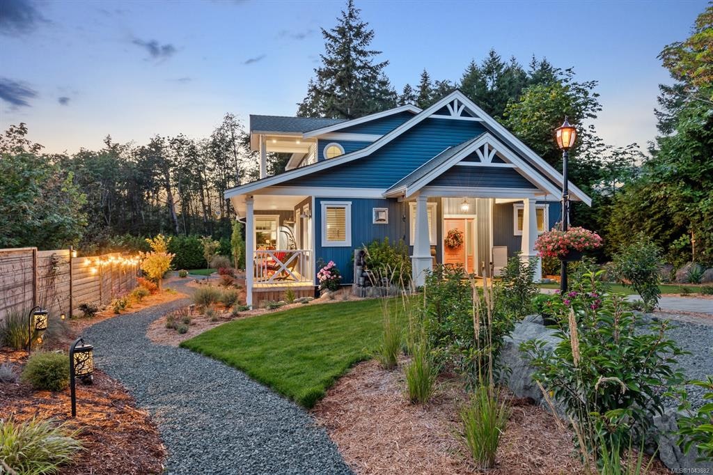 7863 Tozer Road, Fanny Bay, BC, V0R 1W0