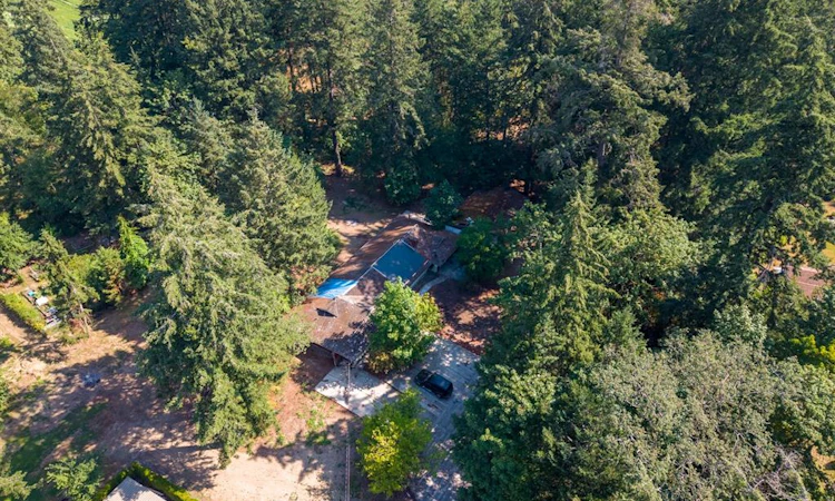 5805 Jaynes Road