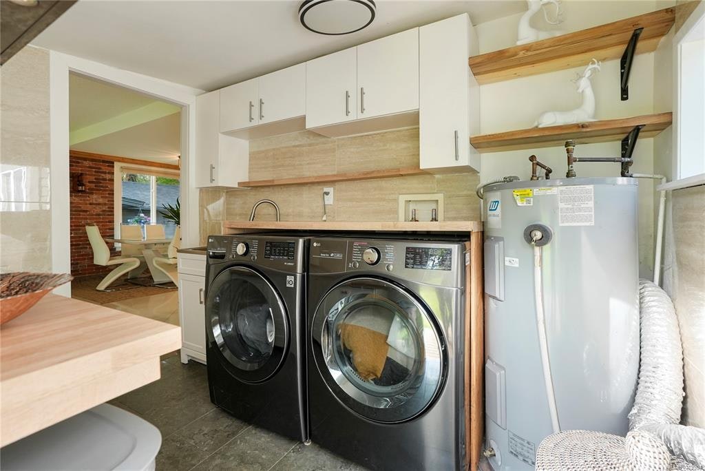 5470 Alderley Road, Saanich, BC, V8Y 1X8 - 26
