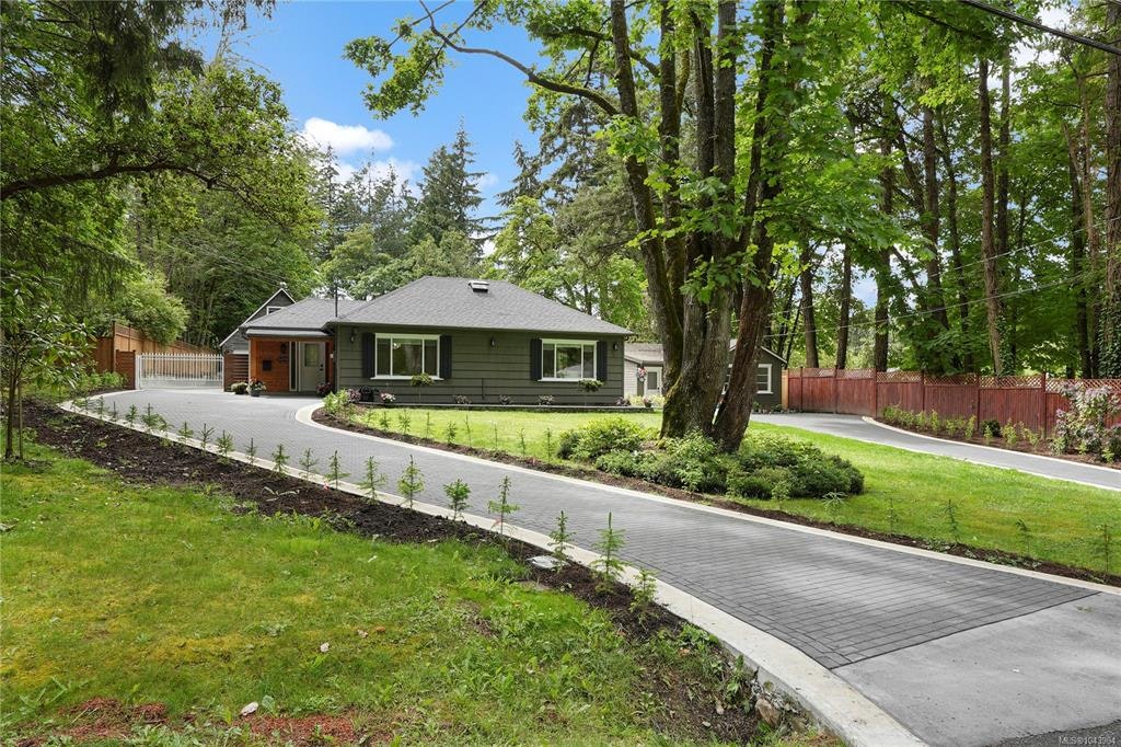 5470 Alderley Road, Saanich, BC, V8Y 1X8 - 3
