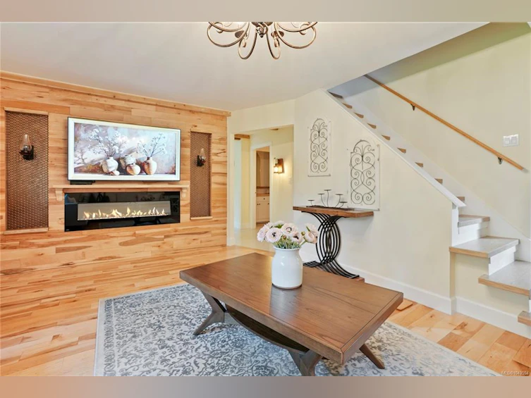 5470 Alderley Road, Saanich, BC, V8Y 1X8 - 16