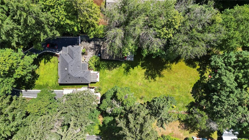5470 Alderley Road, Saanich, BC, V8Y 1X8 - 2