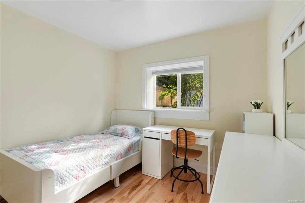 5470 Alderley Road, Saanich, BC, V8Y 1X8 - 18