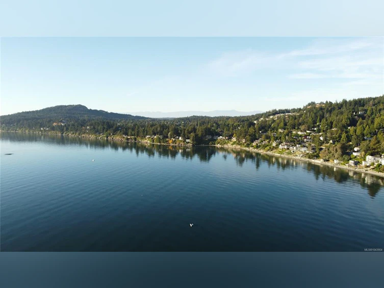 5470 Alderley Road, Saanich, BC, V8Y 1X8 - 64