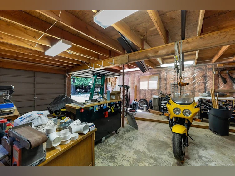 6560 Mclean Road, Lake Cowichan, BC, V0R 2G0 - 40