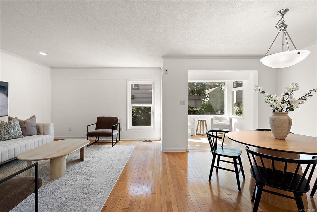 4-108 Dallas Road - 5