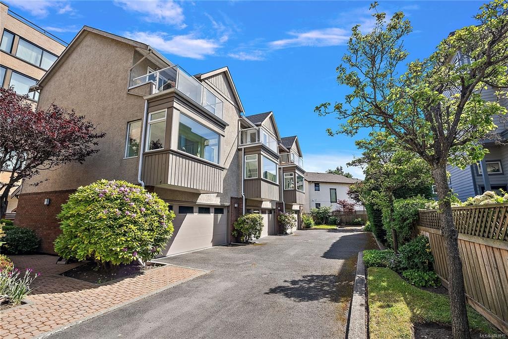 4-108 Dallas Road, Victoria, BC, V8V 1A3 - 23