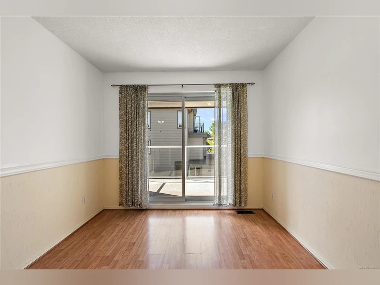 4-108 Dallas Road, Victoria, BC, V8V 1A3 - 18