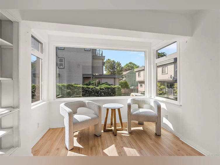 4-108 Dallas Road, Victoria, BC, V8V 1A3 - 8