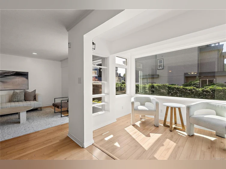 4-108 Dallas Road, Victoria, BC, V8V 1A3 - 7