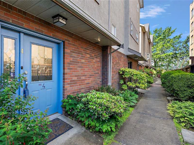 4-108 Dallas Road - 2