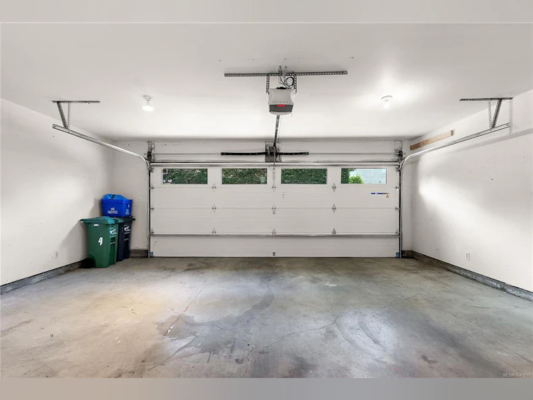 4-108 Dallas Road, Victoria, BC, V8V 1A3 - 4