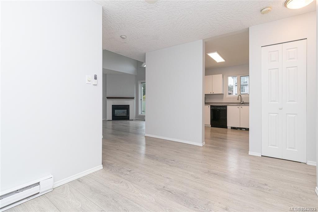 403-2710 Grosvenor Road, Victoria, BC, V8T 3M9 - 22