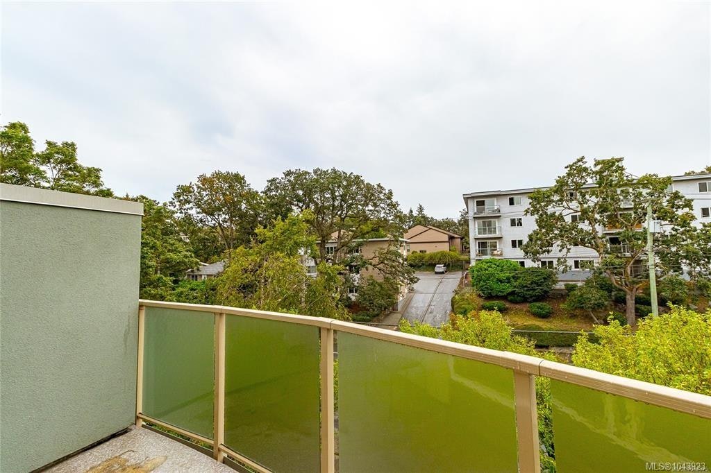 403-2710 Grosvenor Road, Victoria, BC, V8T 3M9 - 25
