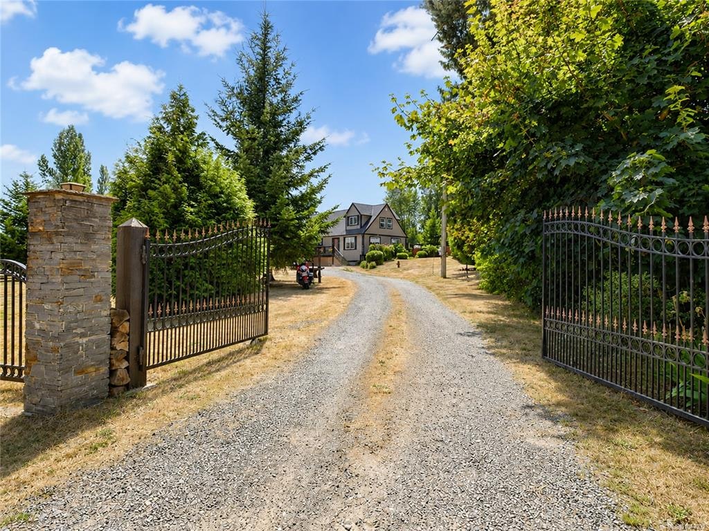 4394 Telegraph Road, Cobble Hill, BC, V0R 1N2