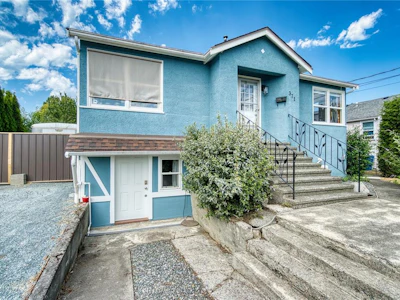 371 Bruce Avenue - 2