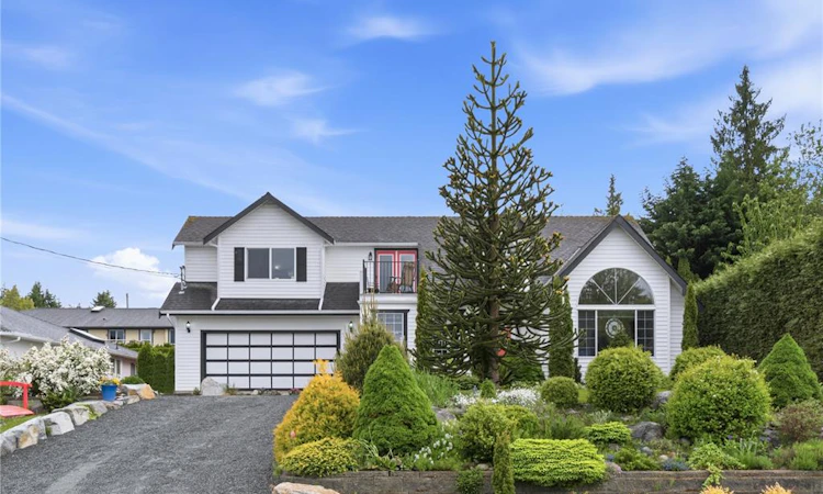 120 Hornby Place