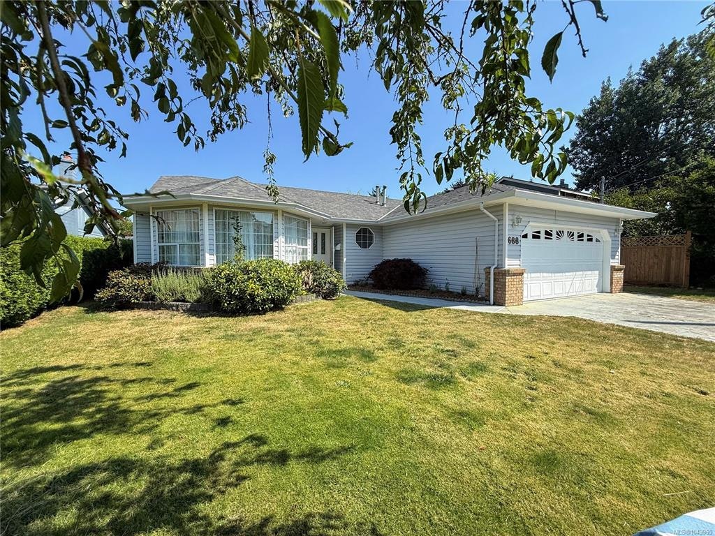 688 Albatross Crescent, Campbell River, BC, V9W 6Z9