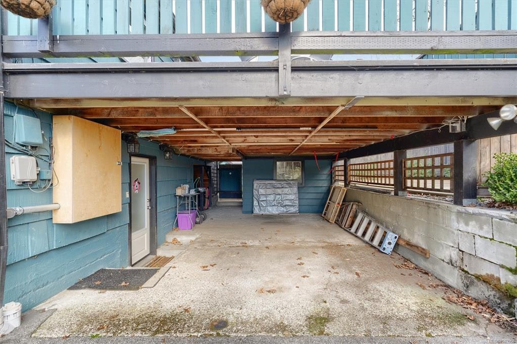 3771 Winston Crescent, Saanich, BC, V8X 1S2 - 40