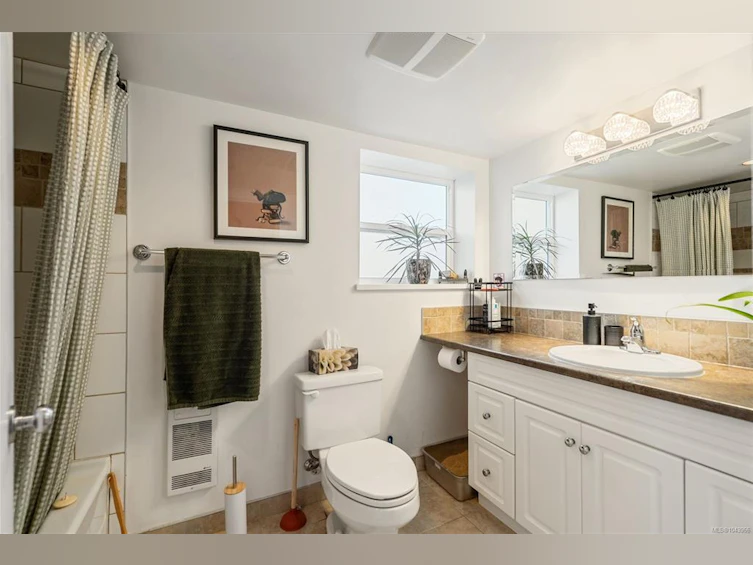 3771 Winston Crescent, Saanich, BC, V8X 1S2 - 30