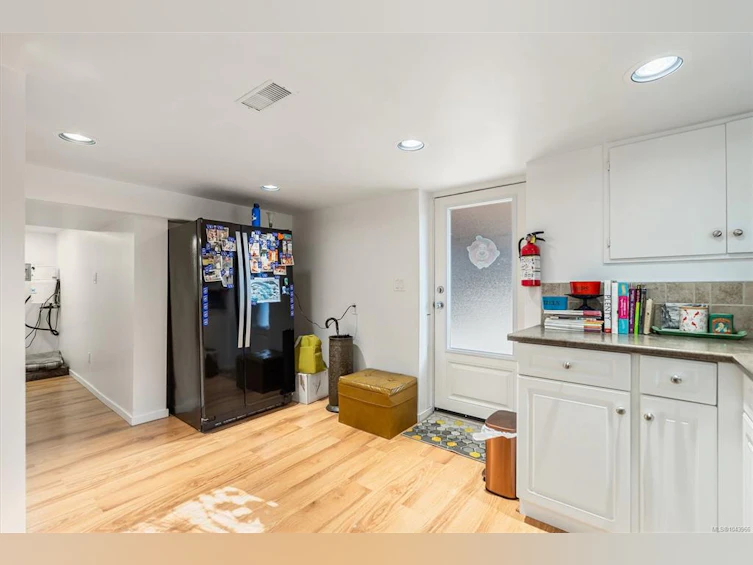 3771 Winston Crescent, Saanich, BC, V8X 1S2 - 23