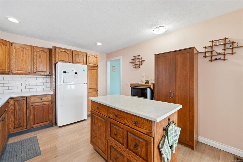 429 Davis Road, Ladysmith, BC, V9G 1V4 - 11