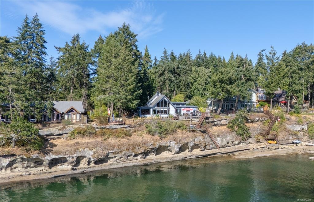 109 Malaspina Drive, Gabriola Island, BC, V0R 1X1