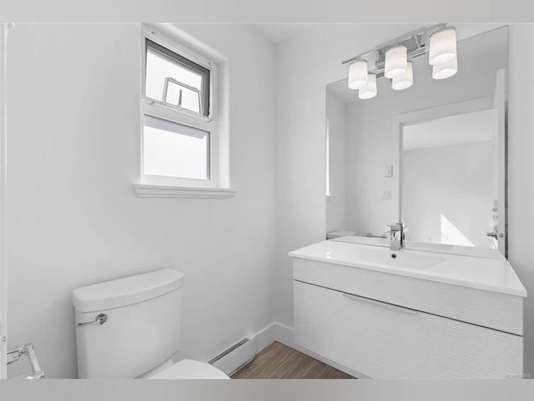 611 Niagara Street, Victoria, BC, V8V 1J1 - 24