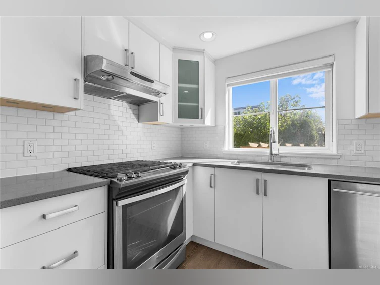 611 Niagara Street, Victoria, BC, V8V 1J1 - 13