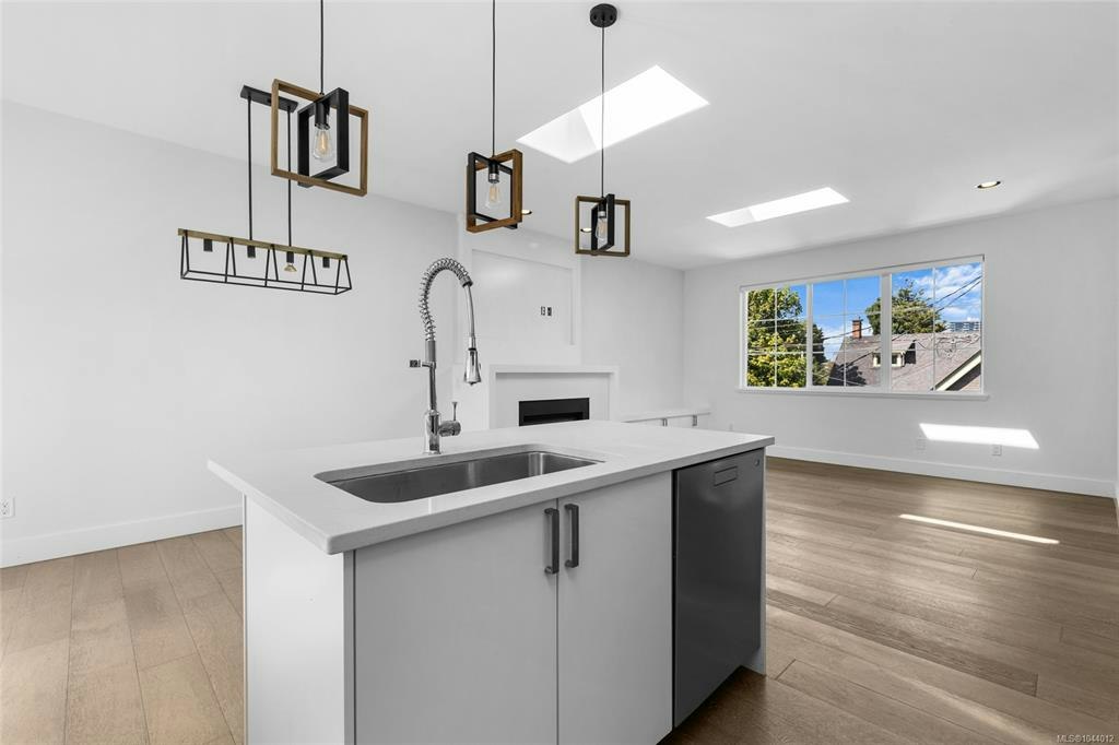 611 Niagara Street, Victoria, BC, V8V 1J1 - 17