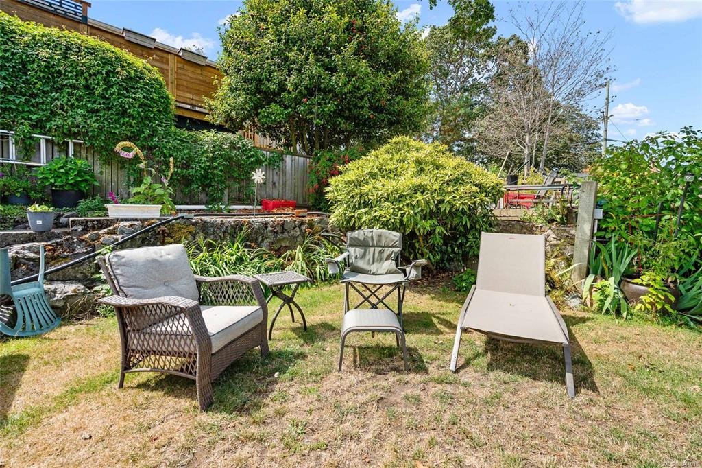 1439 Haultain Street, Victoria, BC, V8R 2J8 - 44