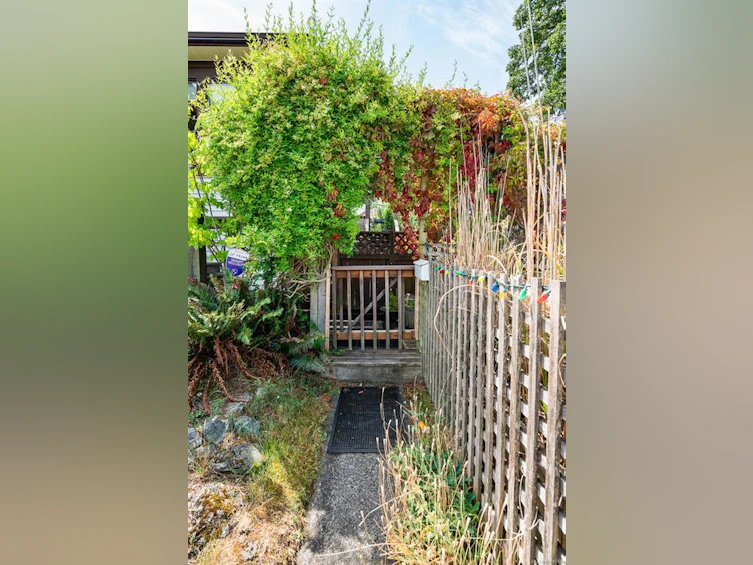 1439 Haultain Street, Victoria, BC, V8R 2J8 - 47