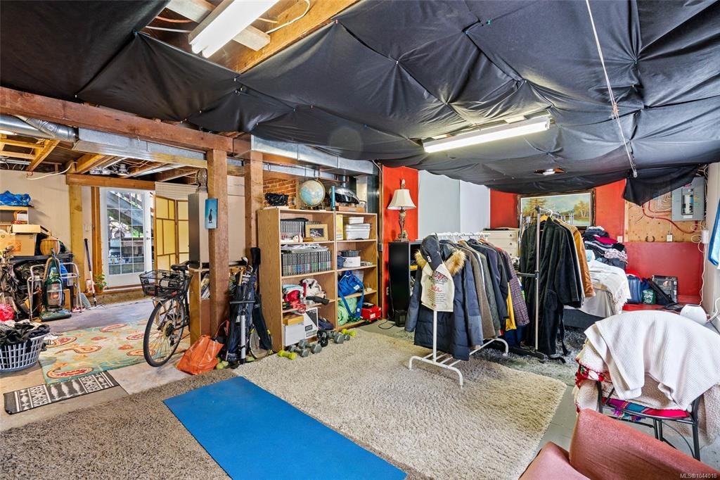 1439 Haultain Street, Victoria, BC, V8R 2J8 - 27