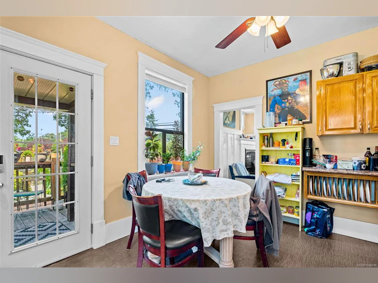 1439 Haultain Street, Victoria, BC, V8R 2J8 - 10