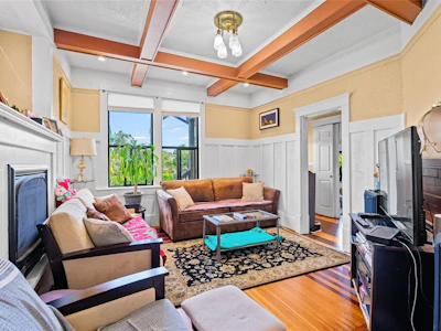1439 Haultain Street - 3
