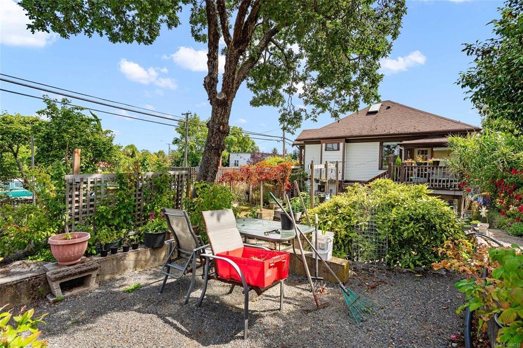 1439 Haultain Street, Victoria, BC, V8R 2J8 - 33