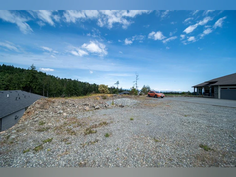 104 Bray Road, Nanaimo, BC, V9T 0C2 - 4