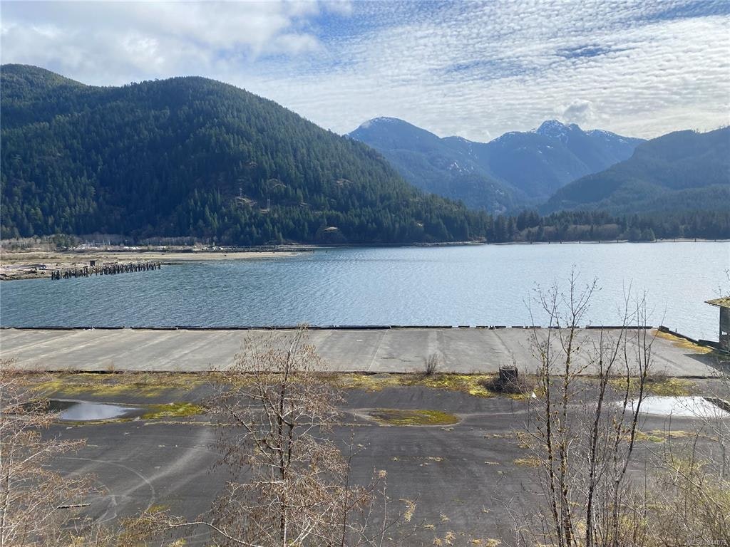 555 S Maquinna Drive, Tahsis-Zeballos, BC, V0P 1X0