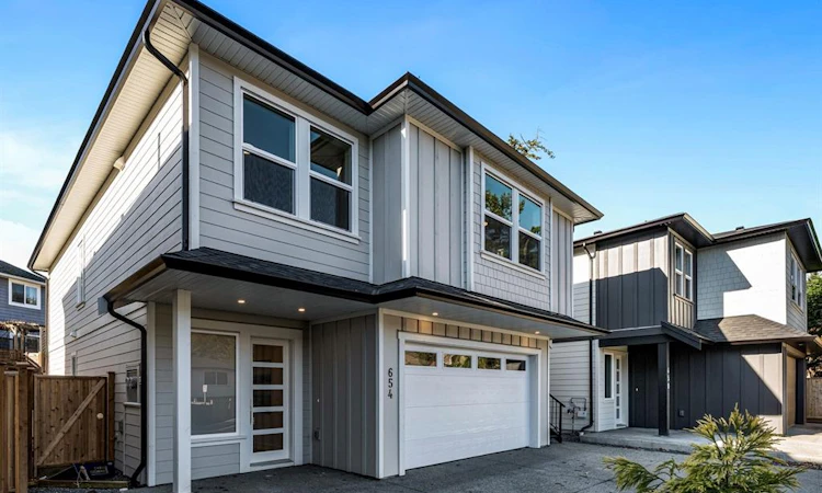 654 Wisteria Ridge