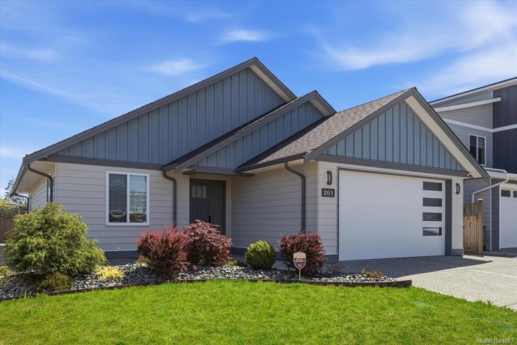 261 Dunbar Way, Parksville, BC, V9P 0G6
