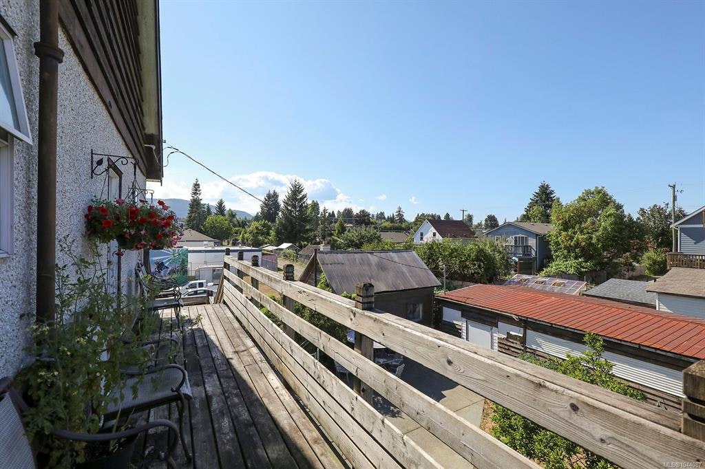 2780 Dunsmuir Avenue, Cumberland, BC, V0R 1S0 - 23